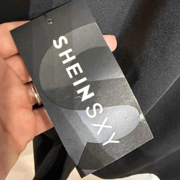 Shein Sxy Black Romper Sz L NWT - Picture 6 of 12